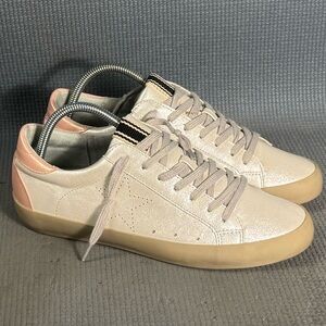 SHUSHOP MIA Pearl Star Low Fashion Sneakers Women’s Size 9